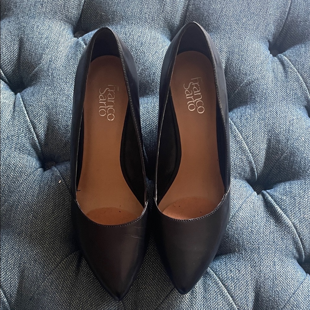 Franco Sarto Black Pointed Toe Heels